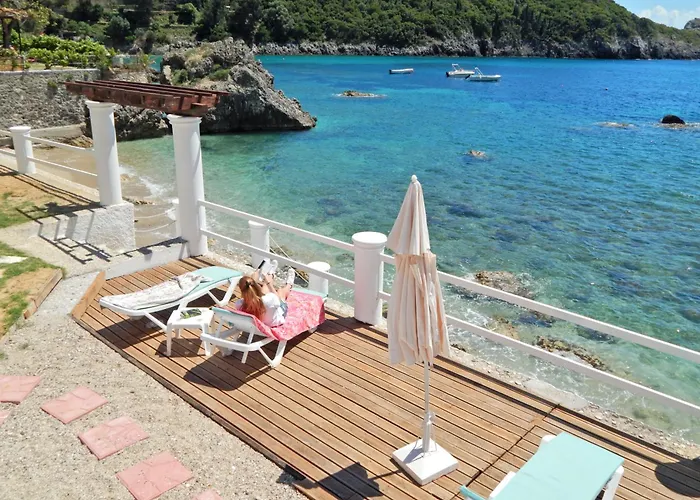 Thomas Beach Studios